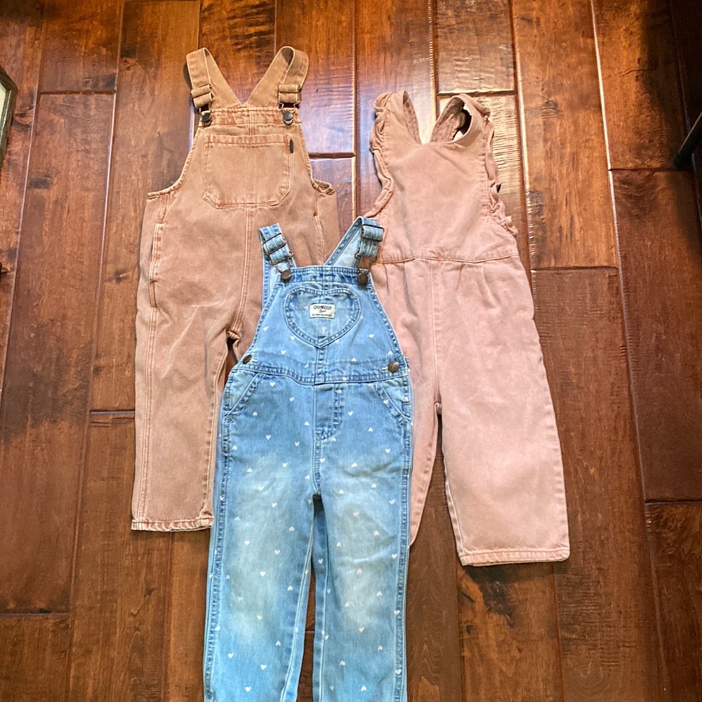 2T overalls bundle (Zara and and OshKosh)